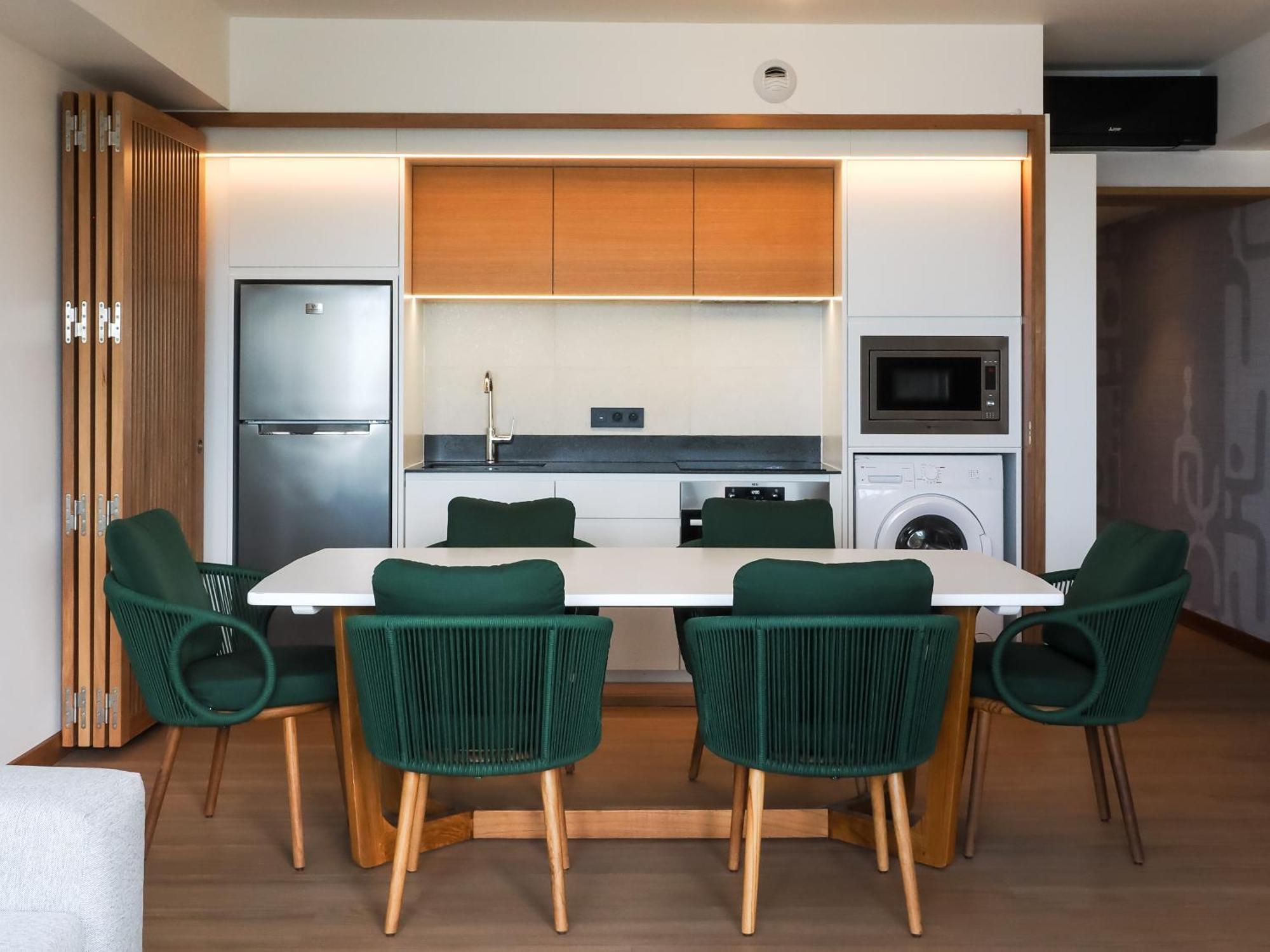 Ocean Front 2 Bedroom Signature Suite Kitchen